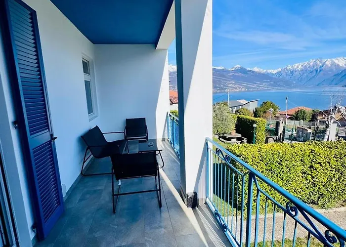 The Blue Sky With View Daire *